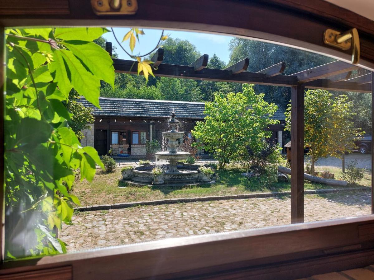 Tamarynowa Osada - Kraina Udanego Wypoczynku Villa Lowyn Exterior photo