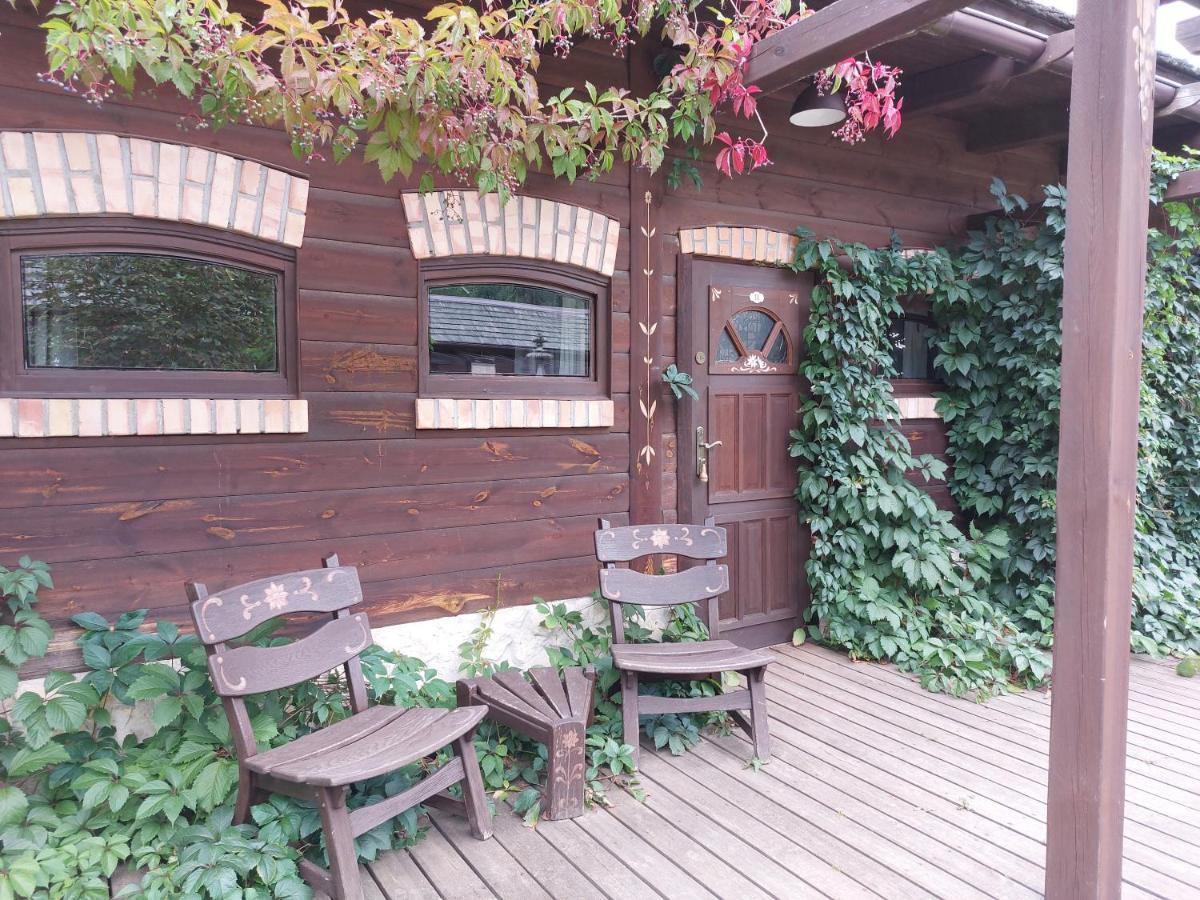 Tamarynowa Osada - Kraina Udanego Wypoczynku Villa Lowyn Exterior photo
