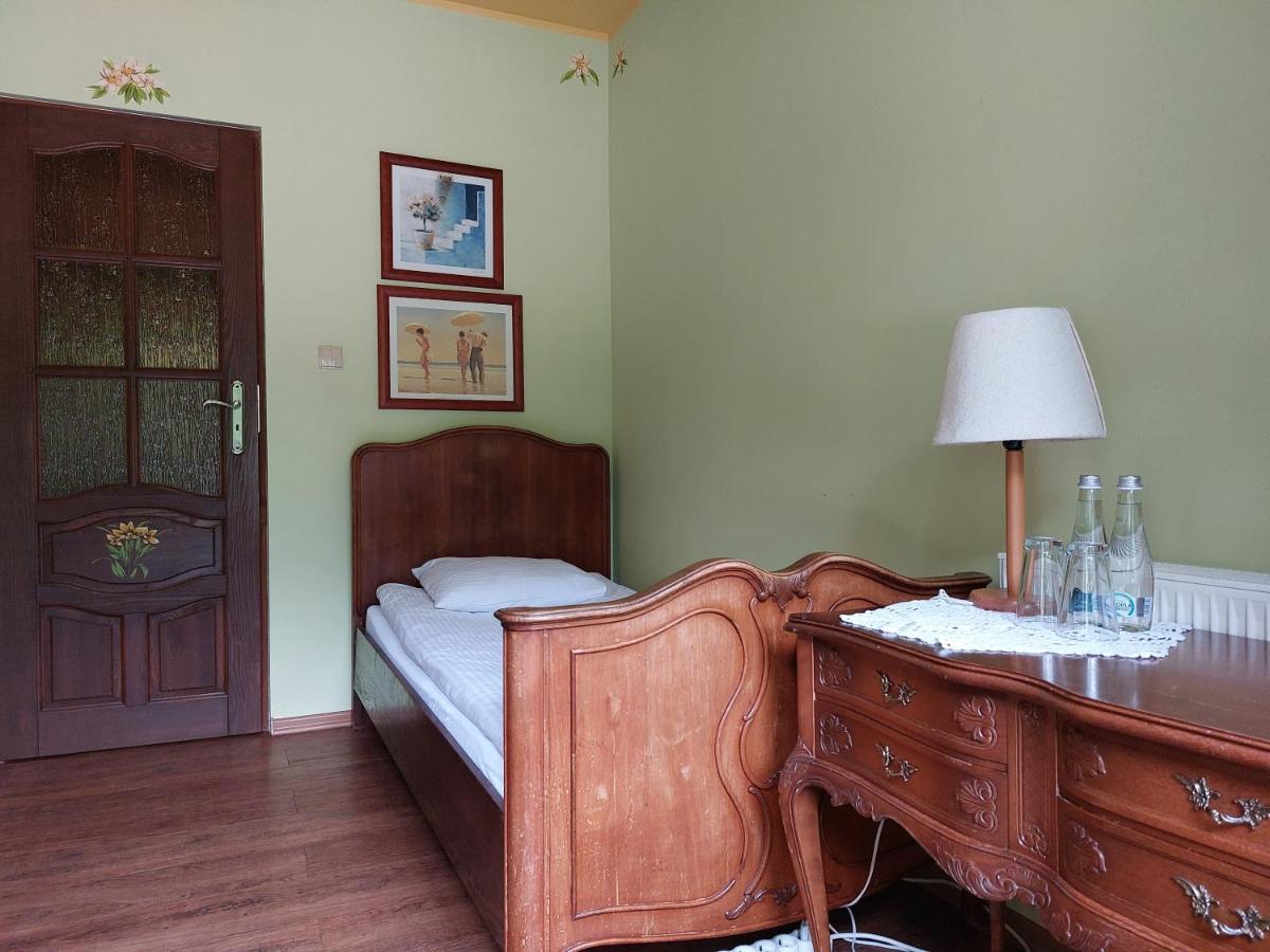 Tamarynowa Osada - Kraina Udanego Wypoczynku Villa Lowyn Exterior photo